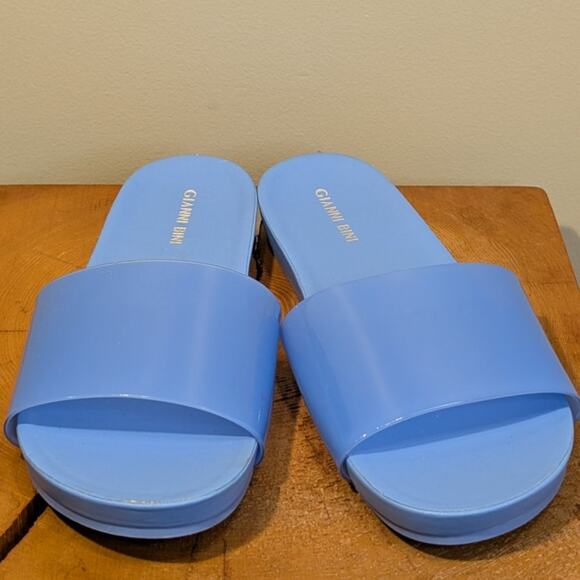 Gianni Bini Shoes - Gianni Bini Slides Blue Jelly Pool Beach Vacation Travel Pop of Color - Size 8
